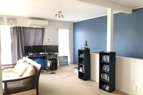 Photo of property in 6/25 Orion Place, Hillcrest, Auckland, 0627