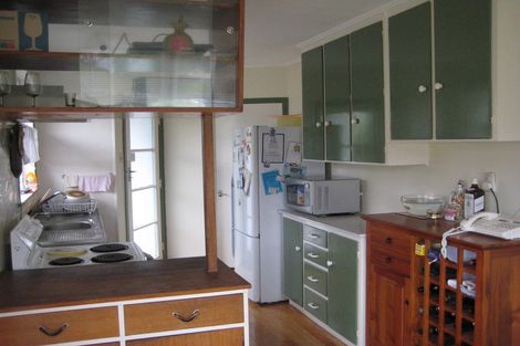 Photo of property in 32 Kay Drive, Blockhouse Bay, Auckland, 0600