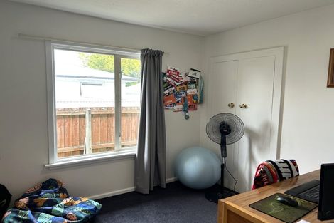 Photo of property in 72 Hounslow Street, Ilam, Christchurch, 8041