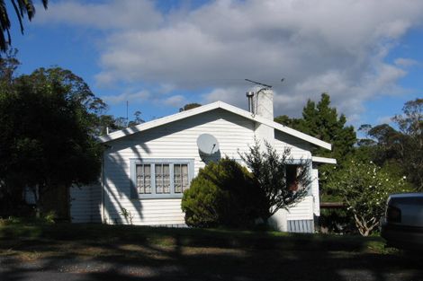 Photo of property in 8 Church Street, Kawakawa, 0210