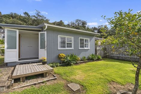 Photo of property in 1 Weranui Road, Waiwera, Orewa, 0994