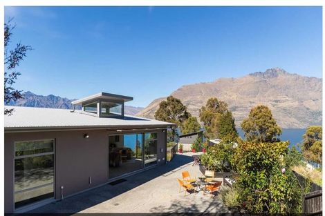 Photo of property in 234 Fernhill Road, Sunshine Bay, Queenstown, 9300