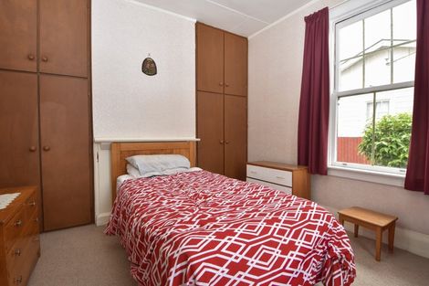 Photo of property in 8 Wyndham Street, Carterton, 5713