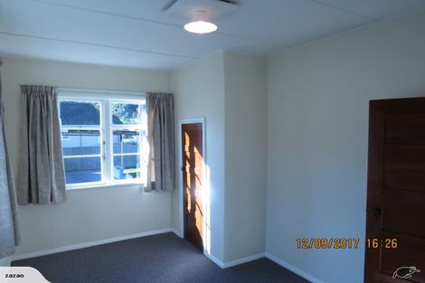 Photo of property in 107 Thackeray Street, Napier South, Napier, 4110