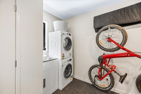 Photo of property in 1 Mulholland Drive, Jacks Point, 9371