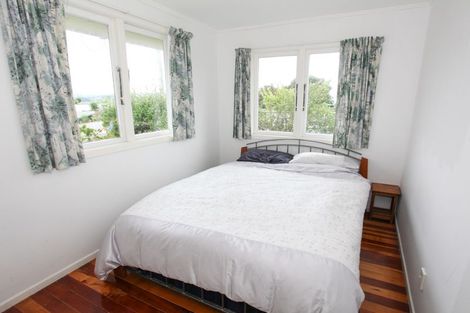 Photo of property in 5 Bay View Road, Raglan, 3225