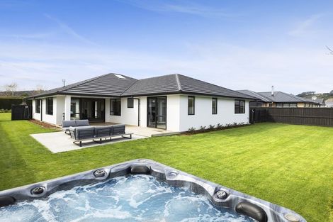 Photo of property in 115 Wingatui Road, Mosgiel, 9024