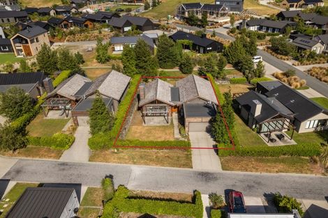 Photo of property in 4 Jackby Court, Jacks Point, Queenstown, 9371