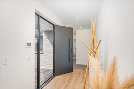 Photo of property in 18 Awatea Drive, Whitianga, 3510