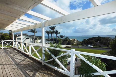 Photo of property in 2/43 Pacific Parade, Army Bay, Whangaparaoa, 0930