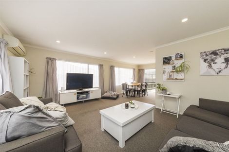 Photo of property in 62 Fraser Drive, Feilding, 4702