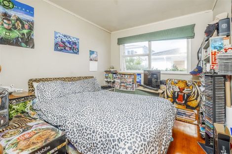 Photo of property in 18 Royal Arch Place, Rosehill, Papakura, 2113