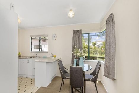 Photo of property in 9c John F Kennedy Place, Glen Eden, Auckland, 0602