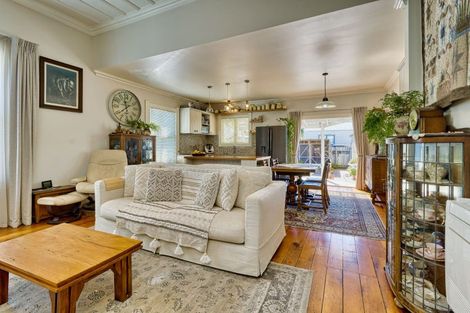 Photo of property in 81 Nelson Crescent, Napier South, Napier, 4110