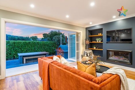 Photo of property in 42 Kensington Avenue, Petone, Lower Hutt, 5012