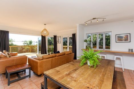 Photo of property in 13 Carlton Terrace, Westown, New Plymouth, 4310