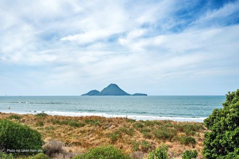 Photo of property in 2 Pacific Parade, Coastlands, Whakatane, 3120