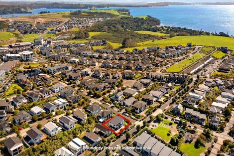 Photo of property in 13 Caldera Drive, Long Bay, Auckland, 0630