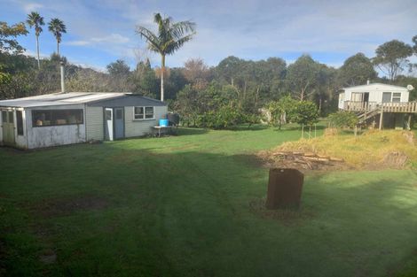 Photo of property in 277 Kuaotunu Wharekaho Road, Kuaotunu, Whitianga, 3592