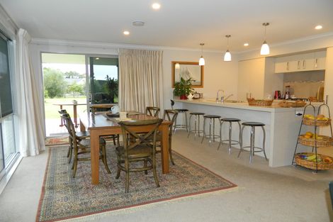 Photo of property in 10 Awhitu Road, Kerikeri, 0230