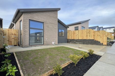 Photo of property in 44 Horokaka Street, Massey, Auckland, 0614