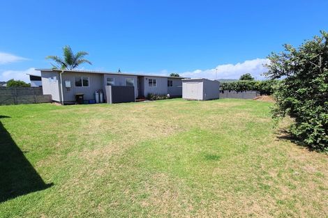 Photo of property in 106 Nikau Close, Matarangi, Whitianga, 3592