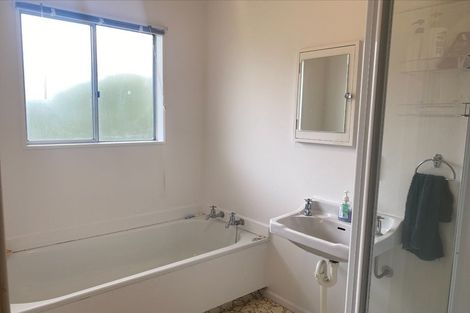 Photo of property in 37 Carluke Street, Paparangi, Wellington, 6037