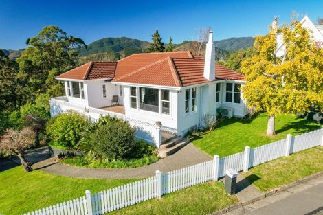 Photo of property in 133 Princes Drive, Britannia Heights, Nelson, 7010