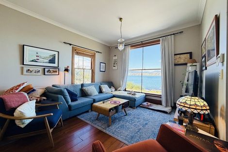 Photo of property in 285 Karaka Bay Road, Karaka Bays, Wellington, 6022