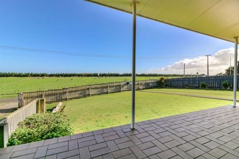 Photo of property in 16 Swinbourne Street, Waverley, 4510