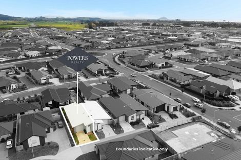 Photo of property in 20b Komata Crescent, Papamoa Beach, Papamoa, 3118