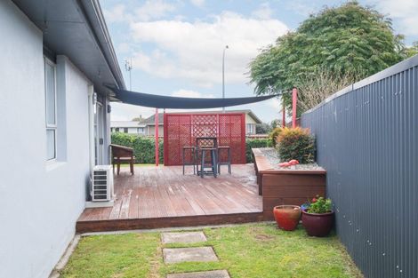 Photo of property in 7 Trimble Place, Bell Block, New Plymouth, 4312