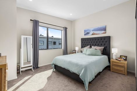 Photo of property in 16/5 Perekia Street, Albany, Auckland, 0632