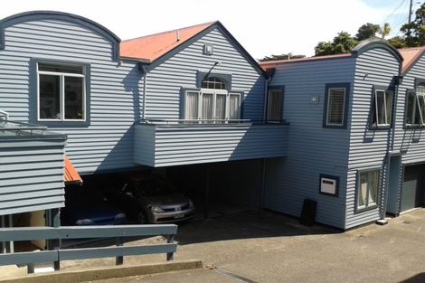 Photo of property in 7/93a Kelburn Parade, Kelburn, Wellington, 6012