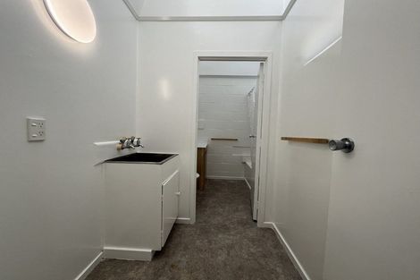 Photo of property in 4/7 Beach Haven Road, Beach Haven, Auckland, 0626