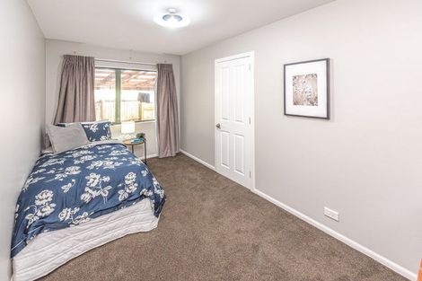 Photo of property in 16 Waharua Place, Tawhero, Whanganui, 4501