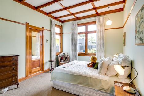 Photo of property in 130 Gloucester Street, Taradale, Napier, 4112