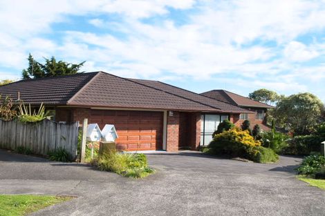 Photo of property in 1/17 Fieldstone Court, Northpark, Auckland, 2013