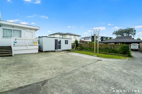 Photo of property in 22 Netherlands Avenue, Kelston, Auckland, 0602