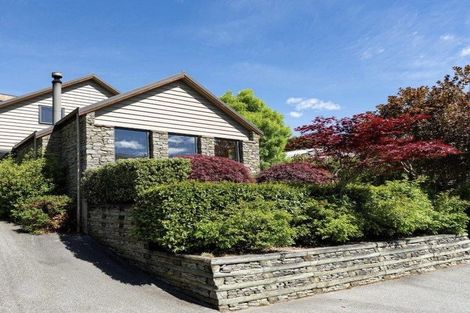 Photo of property in 6 Chartres Lane, Arrowtown, 9302