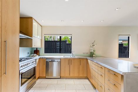 Photo of property in 48a Picasso Drive, West Harbour, Auckland, 0618