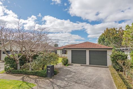 Photo of property in 18 Truscott Grove, Awapuni, Palmerston North, 4412