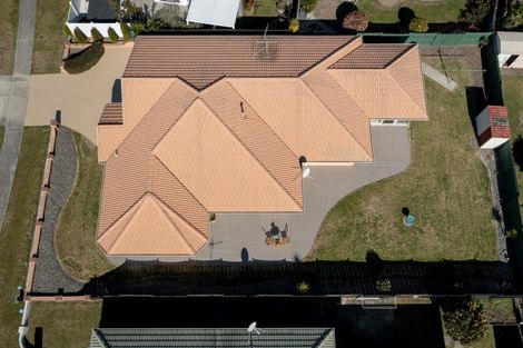 Photo of property in 4 Monterey Key, Papamoa Beach, Papamoa, 3118