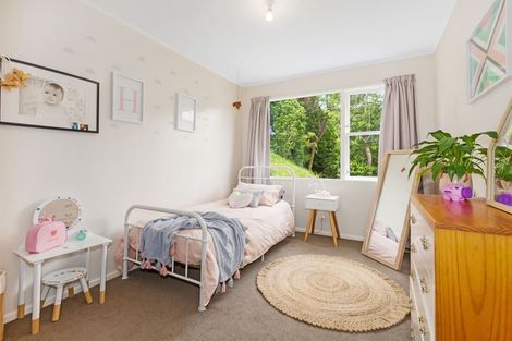 Photo of property in 5 Spey Place, Papakowhai, Porirua, 5024