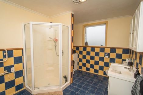 Photo of property in 15 Neal Street, Temuka, 7920