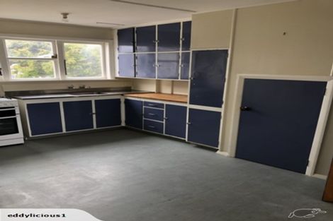 Photo of property in 4 Matipo Street, Castlecliff, Wanganui, 4501