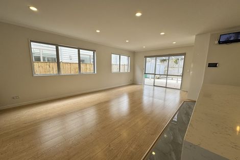 Photo of property in 10 Mcquoids Road, Flat Bush, Auckland, 2019