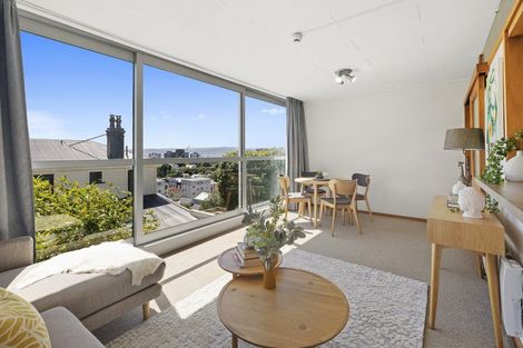 Photo of property in 3/24 Patanga Crescent, Thorndon, Wellington, 6011