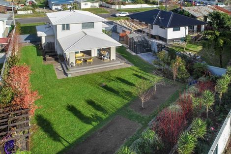 Photo of property in 3 Gladstone Street, Westport, 7825