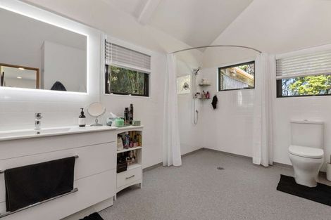 Photo of property in 371a Kohekohe Karioitahi Road, Karioitahi, Waiuku, 2683